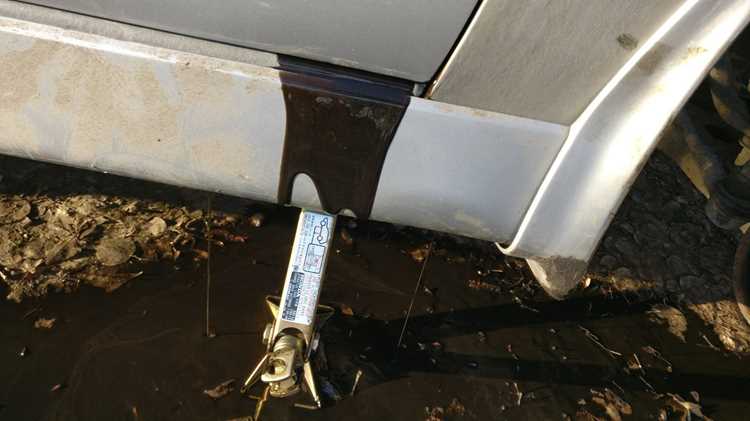 Обработка порогов специальными водоотталкивающими составами