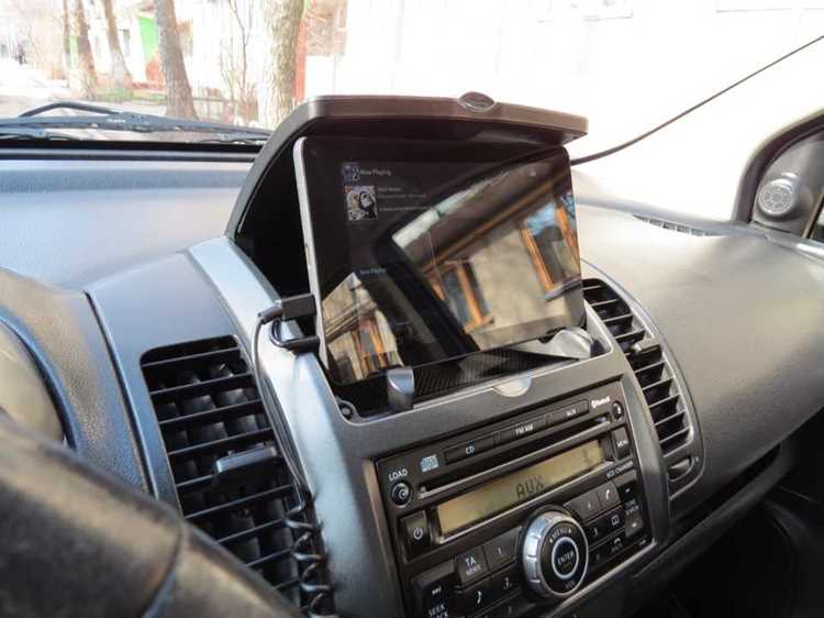 Различия между мультимедийной системой и обычной магнитолой