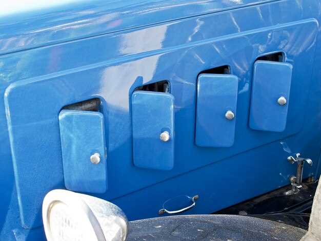 Инструменты для ремонта или обслуживания внутри бачка