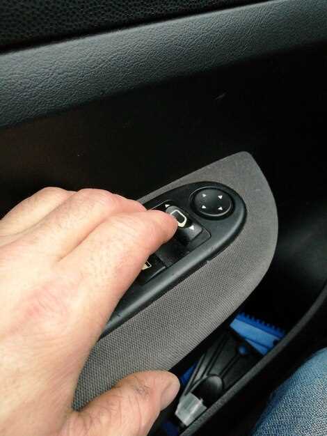 Установка декоративных элементов и фиксация