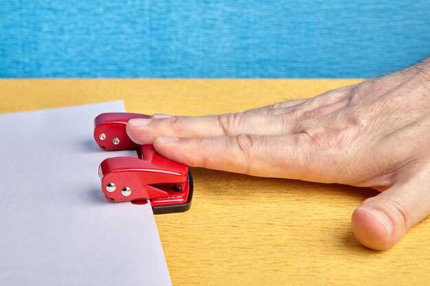 Подготовка автомобиля к работам под капотом