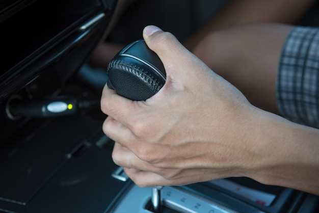 Процесс регулировки ручного тормоза