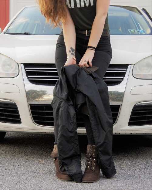 Освобождение нижних крепежных элементов бампера