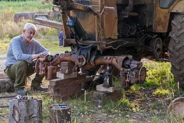 Инструменты, необходимые для снятия и установки помпы
