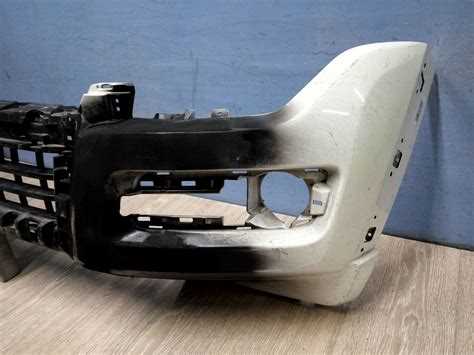 Отсоединение электрических разъемов (если есть)