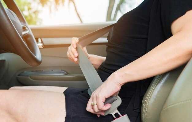 Инструменты, необходимые для снятия бардачка