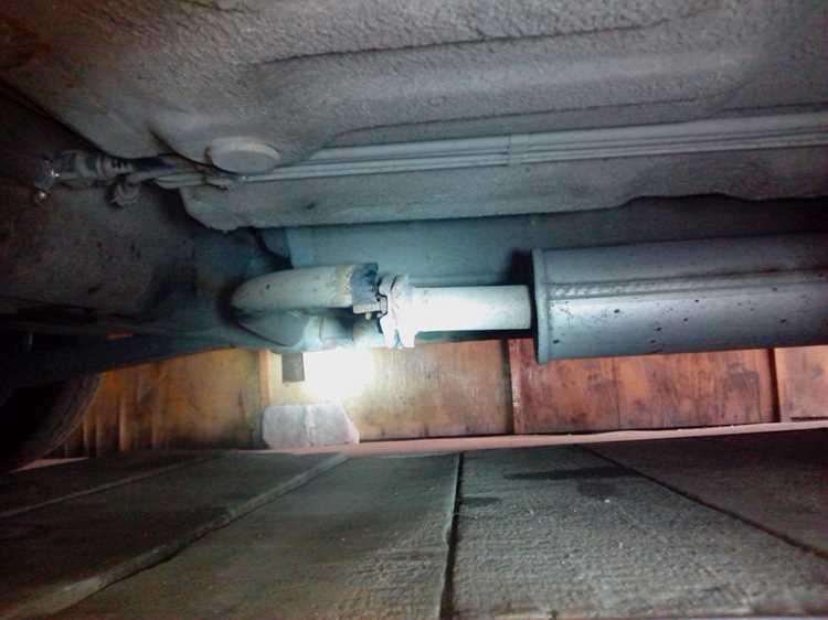 Регулировка положения выхлопной системы после установки