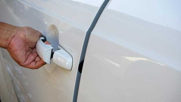 Инструменты и материалы для замены ручек