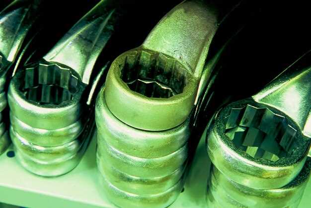 Установка головки на место и первичная затяжка