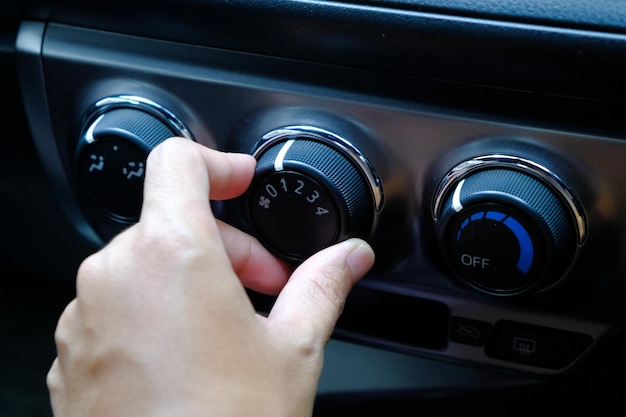 Обновление или ремонт блока управления климат-контролем