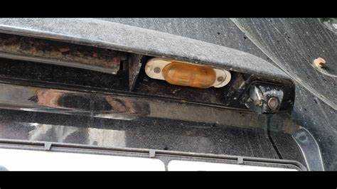 Уход и обслуживание светящихся элементов