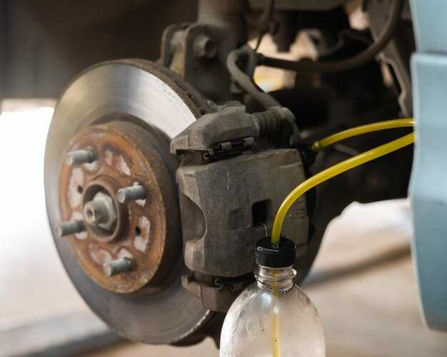 Проверка состояния тормозной жидкости и выбор марки для лачетти