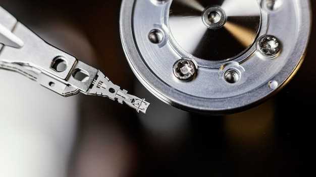 Что делать, если болты не держат или срабатывает люфт