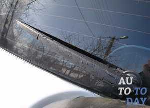 Замена щеток очистителя