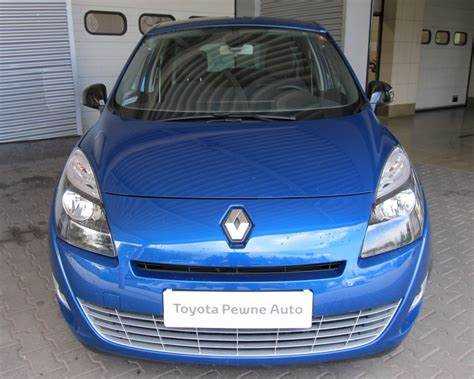 Уровень безопасности и системы помощи водителю