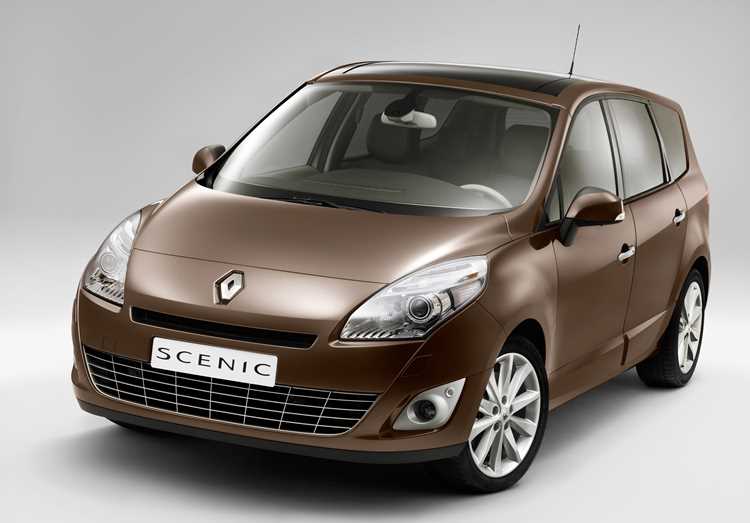 Кроссоверы Duster и Koleos