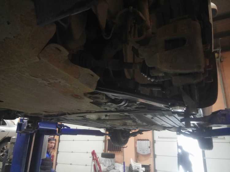 Как заменить регулятор холостого хода на Mazda 3 BK 1.6