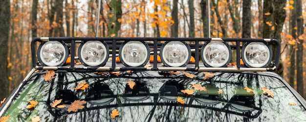 Настройка положения и угла наклона светильников для равномерного освещения дороги