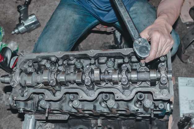 Процесс замены пыльника: пошаговое выполнение и советы по монтажу